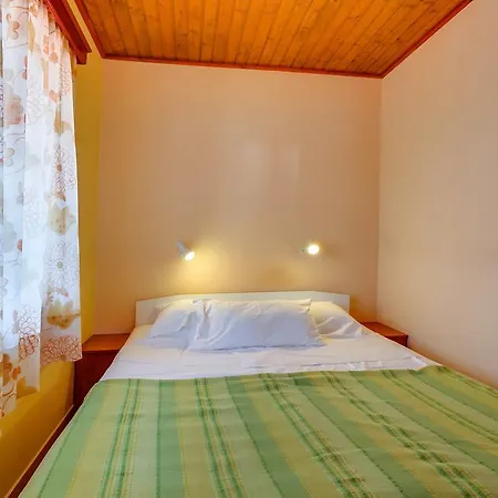 Apartments Josip & Maria Veli Losinj Exterior photo