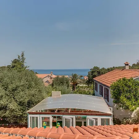 Apartments Josip & Maria Veli Losinj Exterior photo