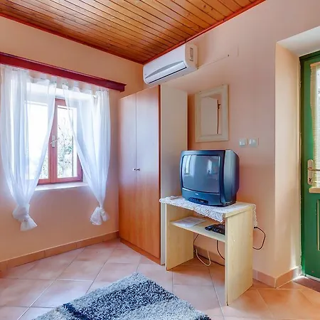 Apartments Josip & Maria Veli Losinj Exterior photo